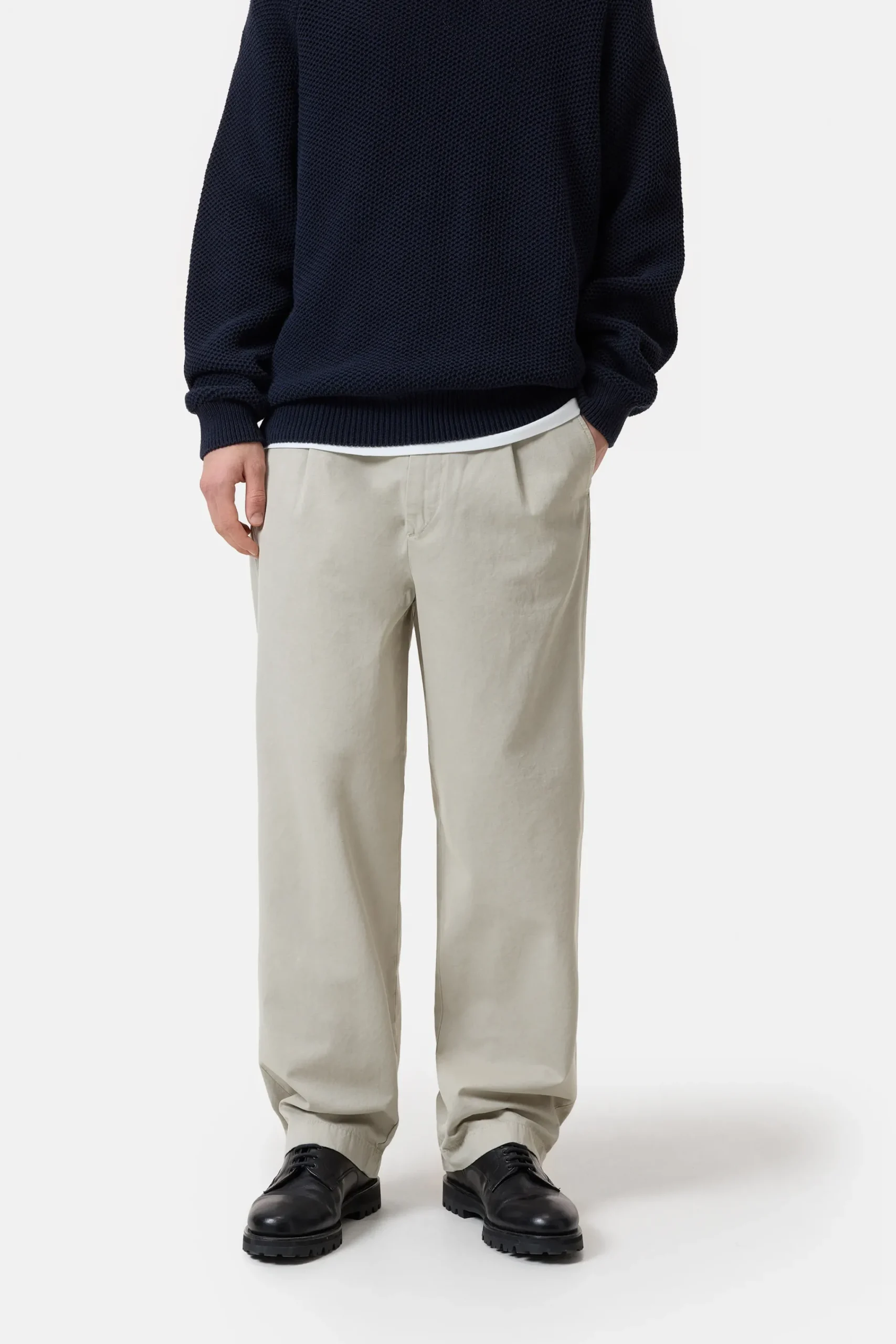 Closed Hosen*Relaxed Pants - Style Name Blomberg Wide Flaxbeige