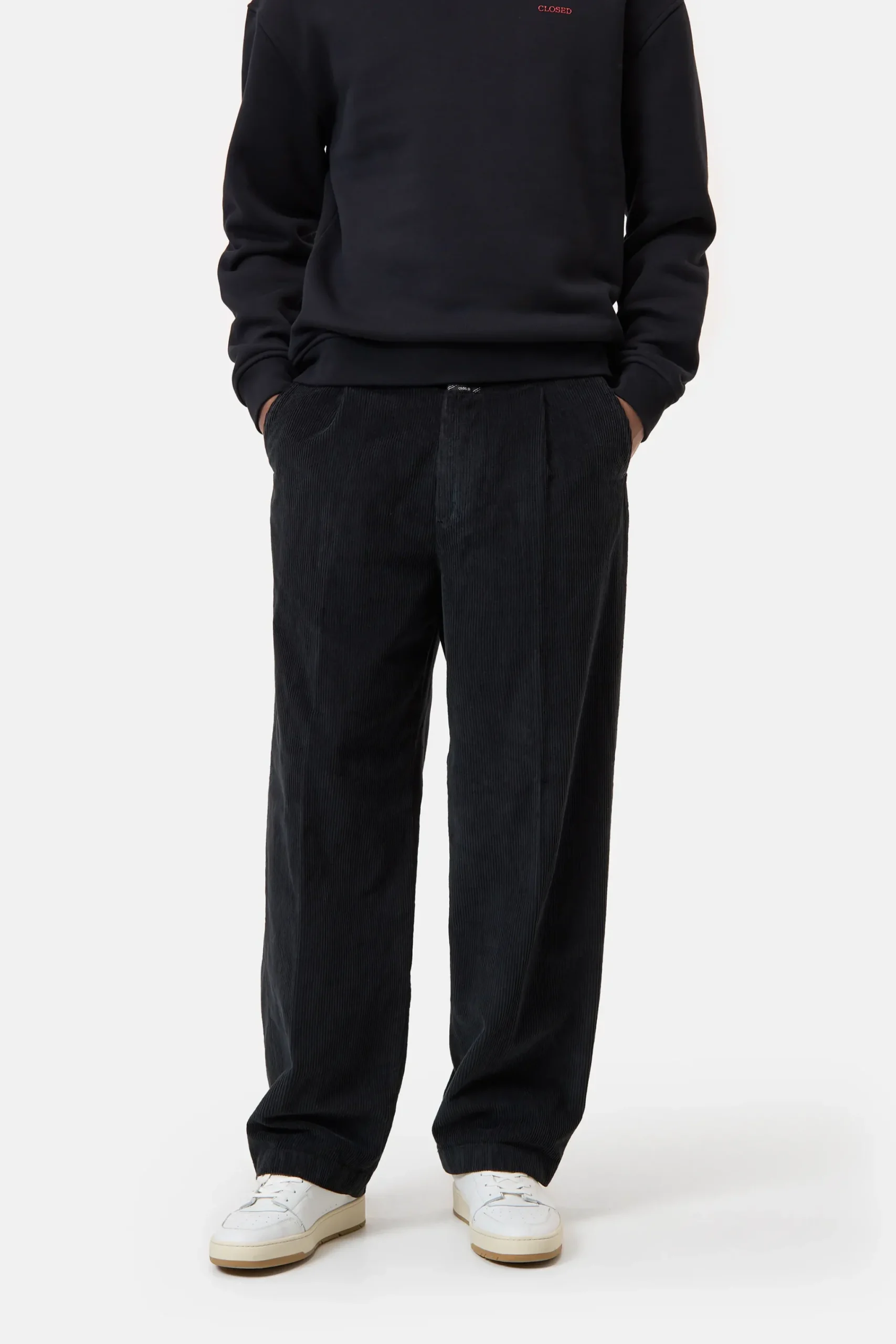 Closed Hosen*Relaxed Pants - Style Name Blomberg Wide Black