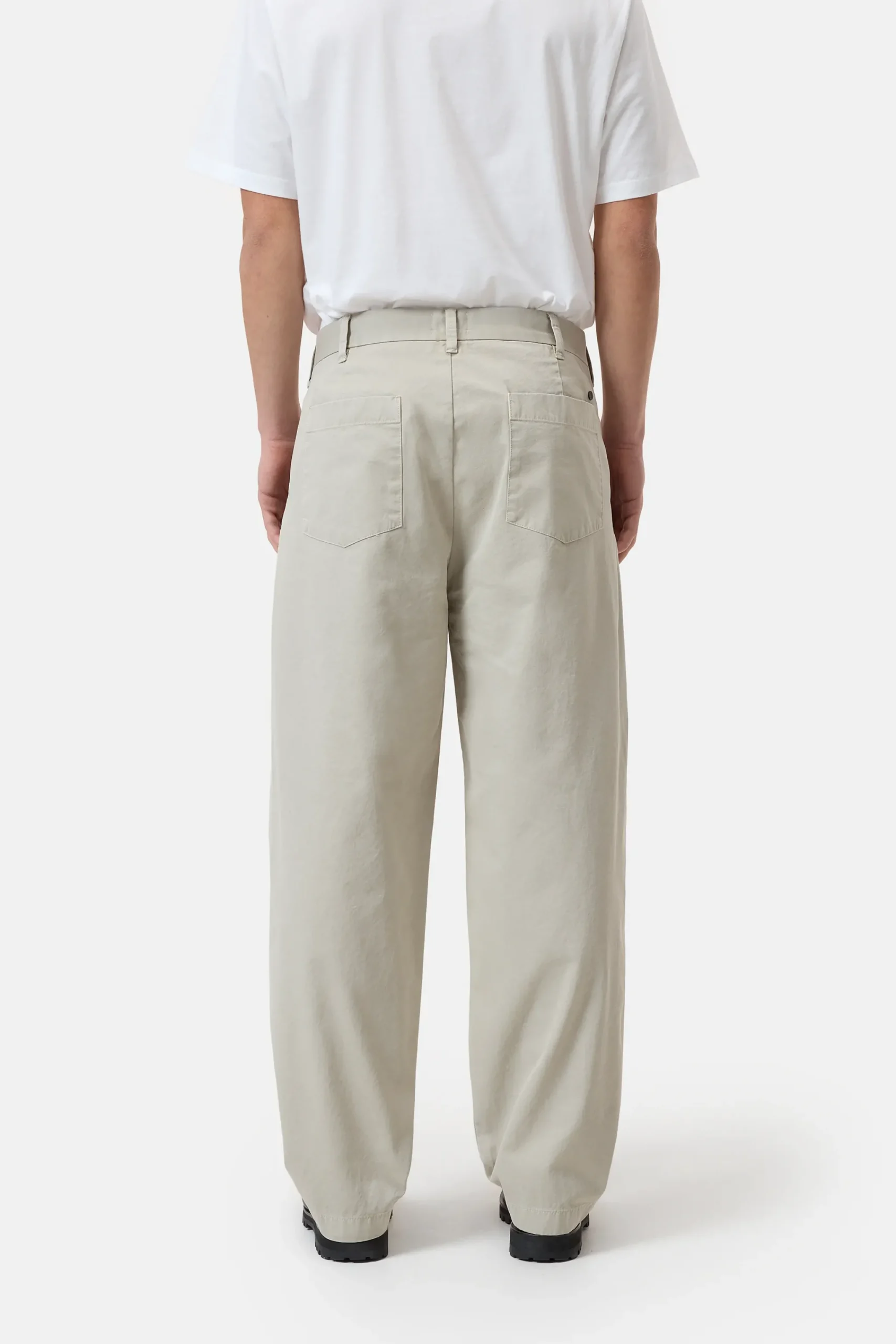 Closed Hosen*Relaxed Pants - Style Name Blomberg Wide Flaxbeige