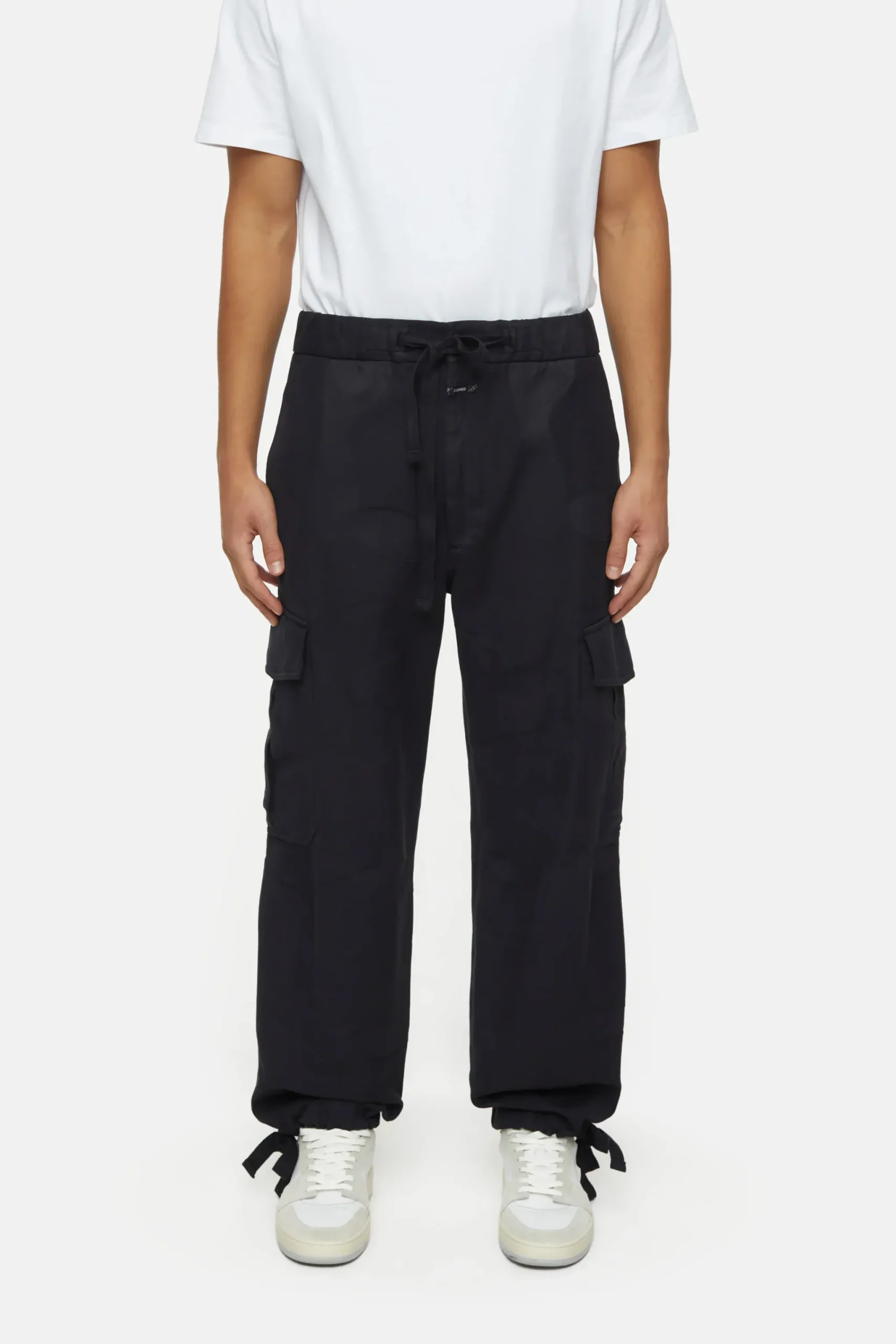 Closed Hosen*Relaxed Pants - Style Name Newport Wide Black