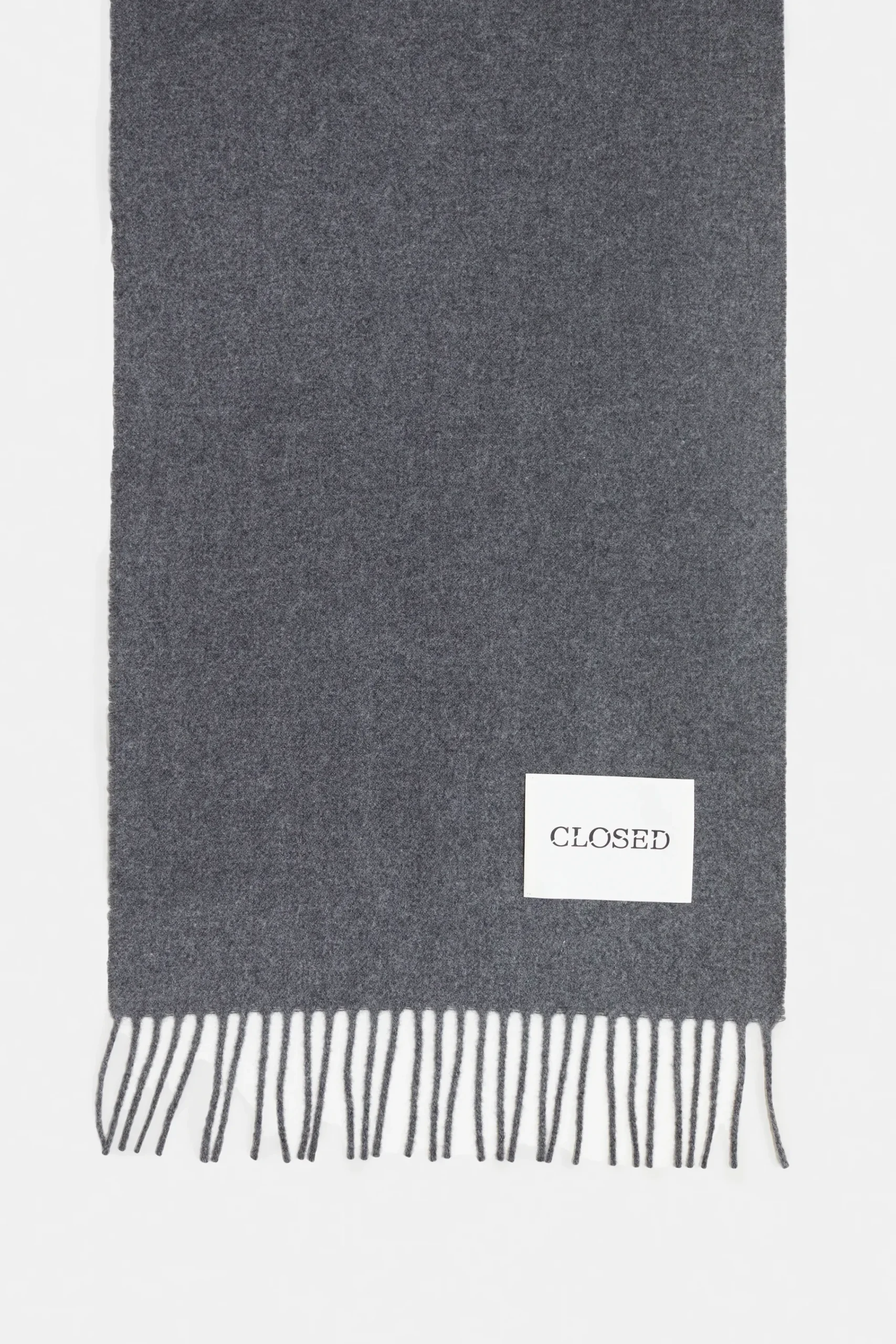 schal_aus_schurwolle_2-1.webp Closed Schals*Schal aus Schurwolle Darkgreymelange