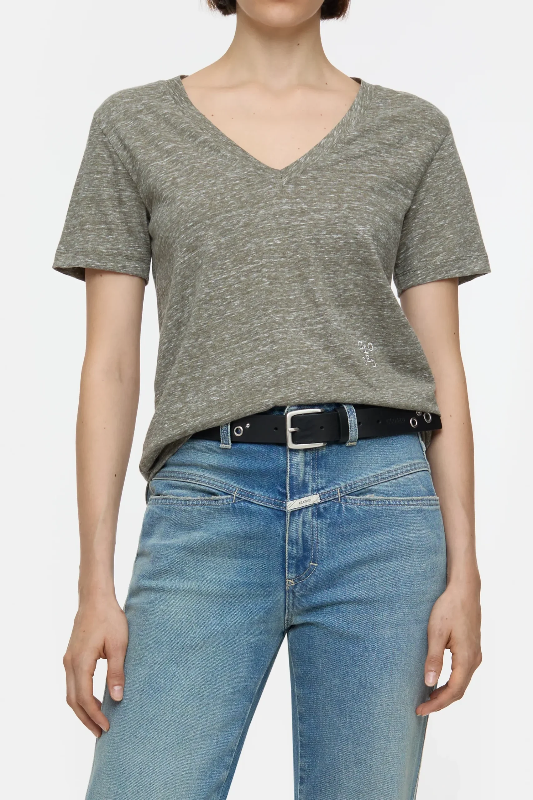 Closed T-shirts*T-Shirt mit V-Neck Fadedgreen