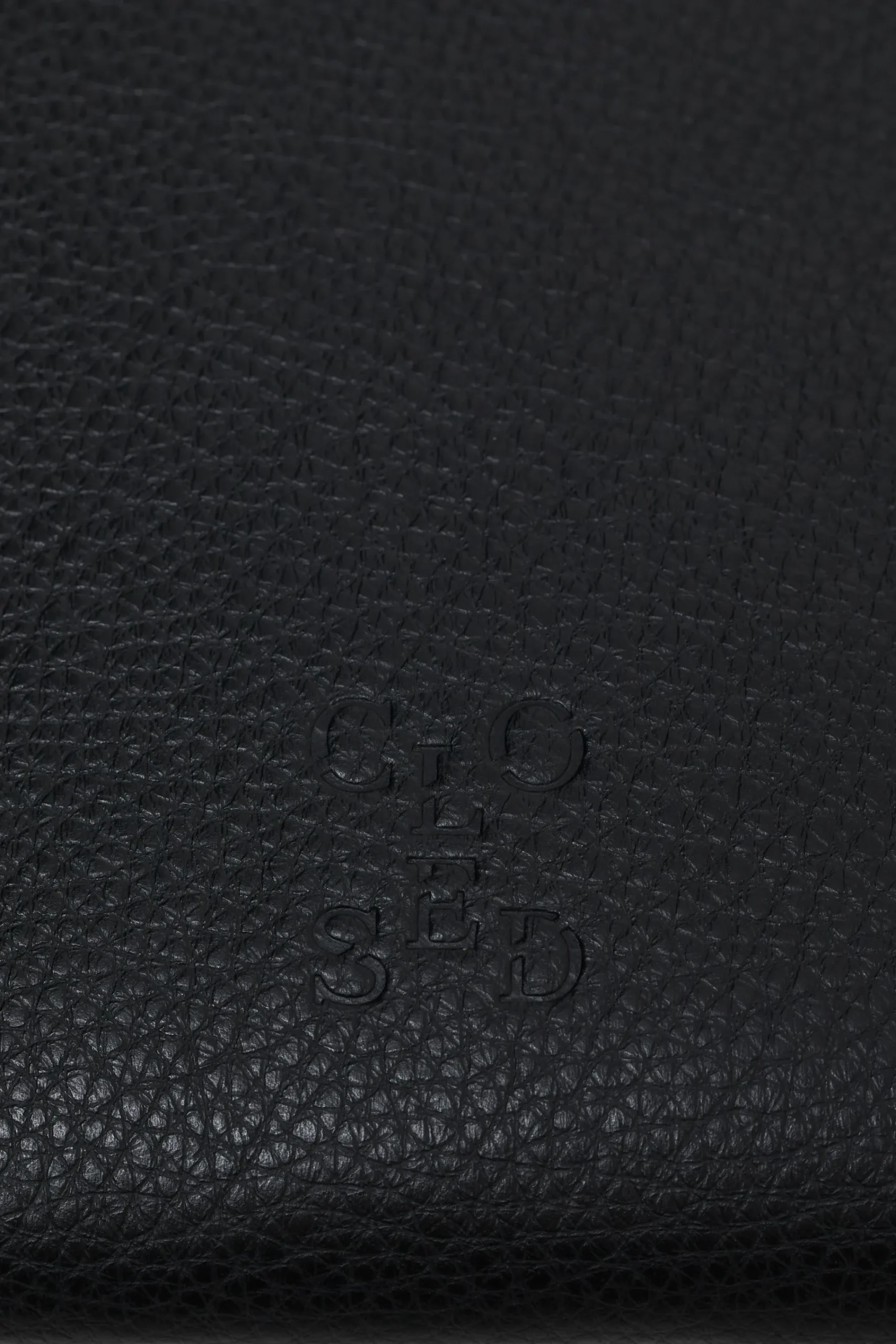 Closed Taschen*Umhängetasche aus Leder Black