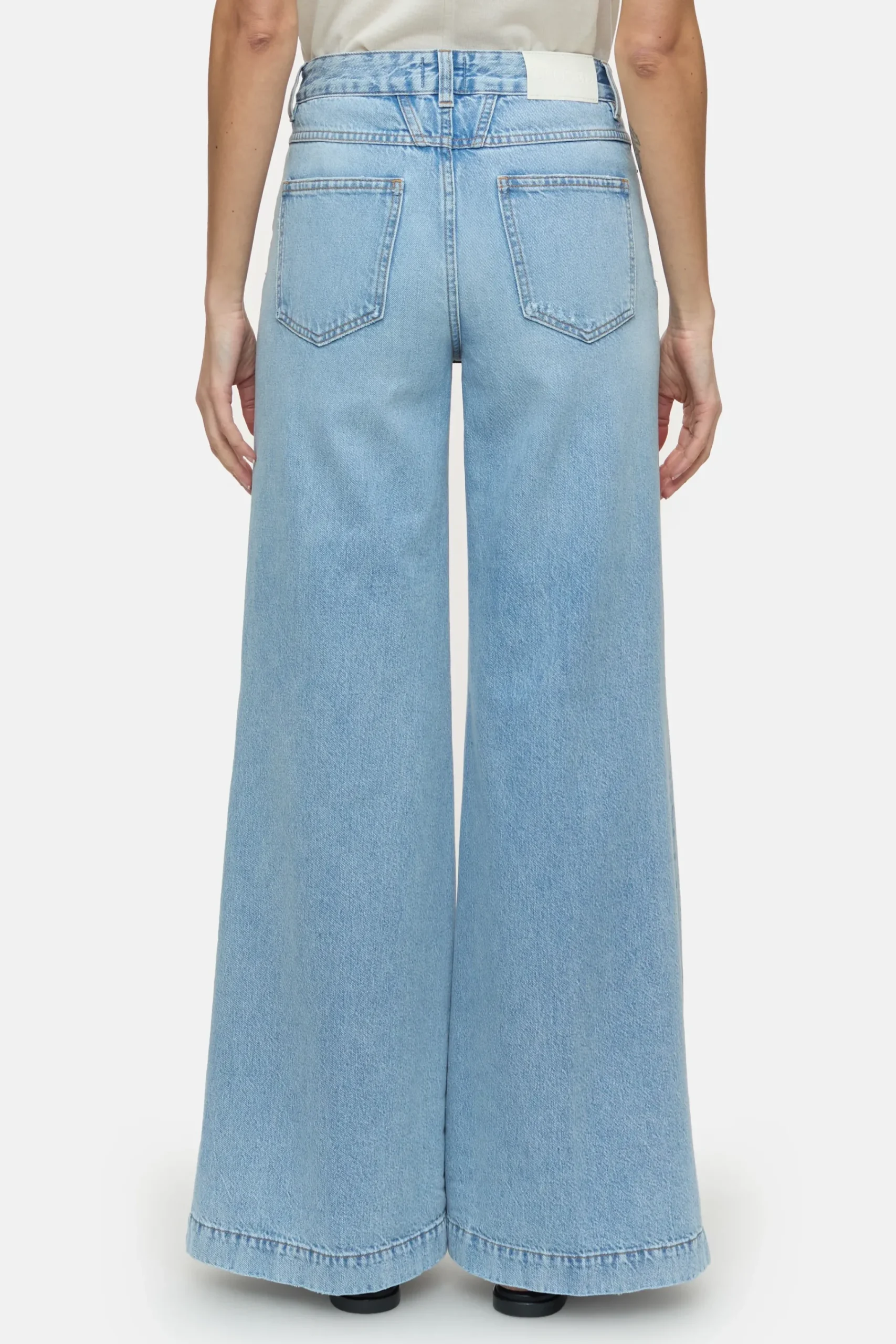 Closed Jeans | Wide Fit*Wide Jeans - Style Name Glow-up Lightblue
