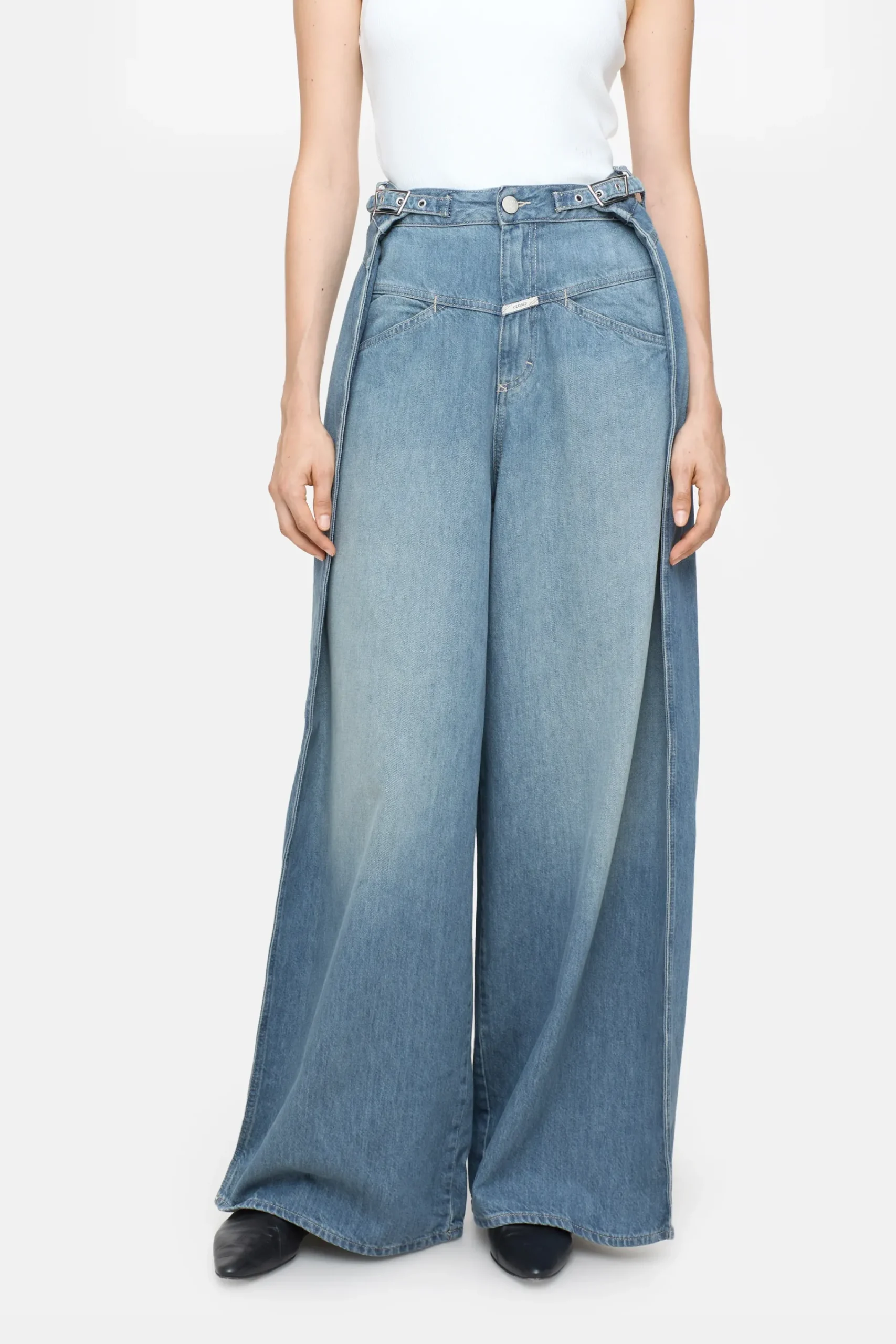 Closed Jeans | Wide Fit*Wide Jeans - Style Name Margo-X Midgrey