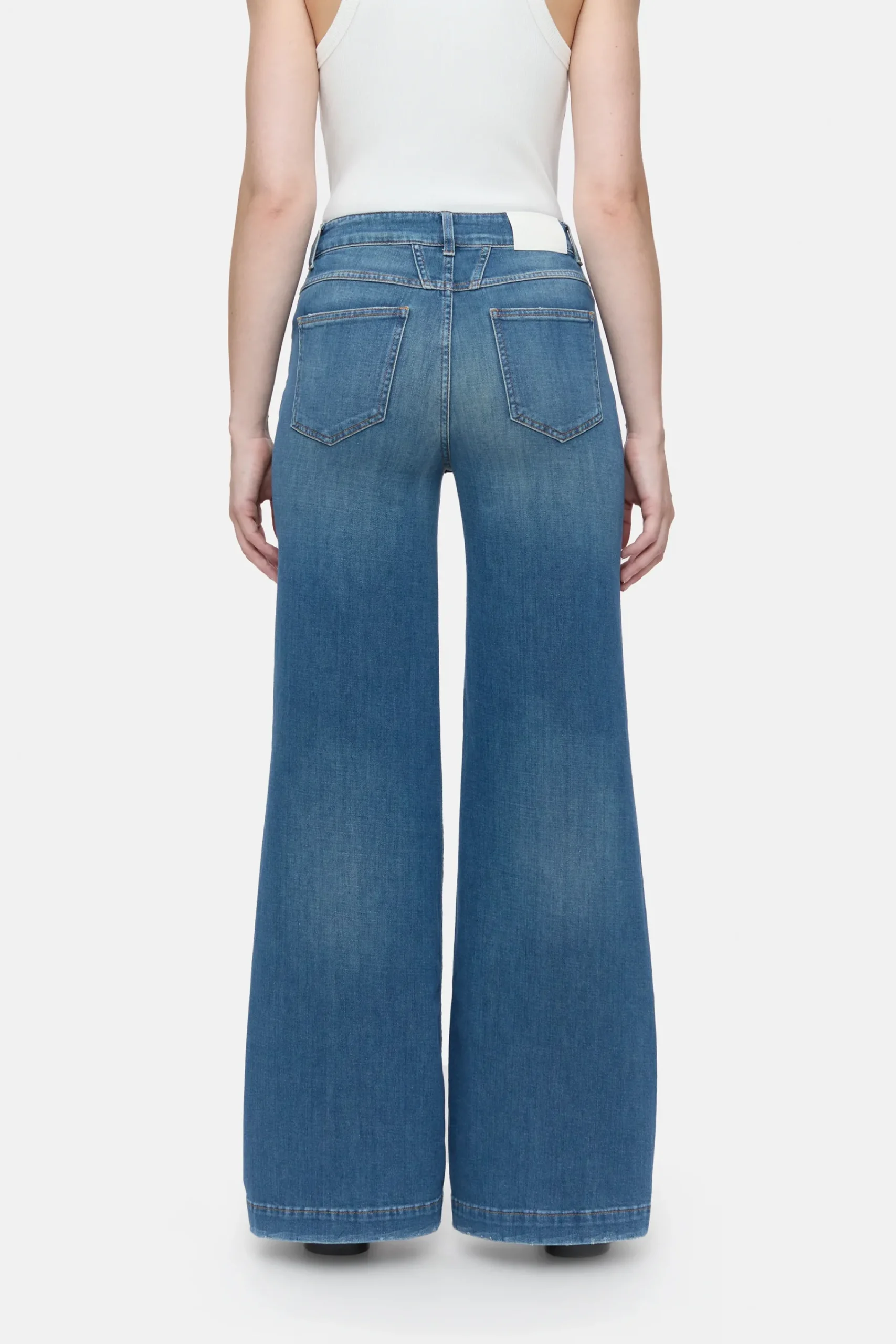 Closed Jeans | Wide Fit*Wide Jeans- Style Name Glow-up Midblue